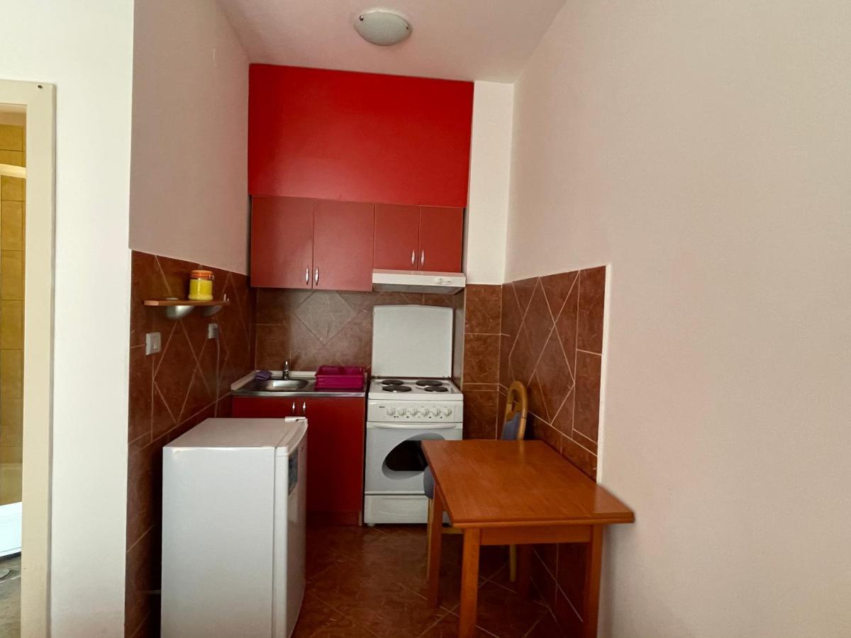 Apartments Zevs 부드바 외부 사진