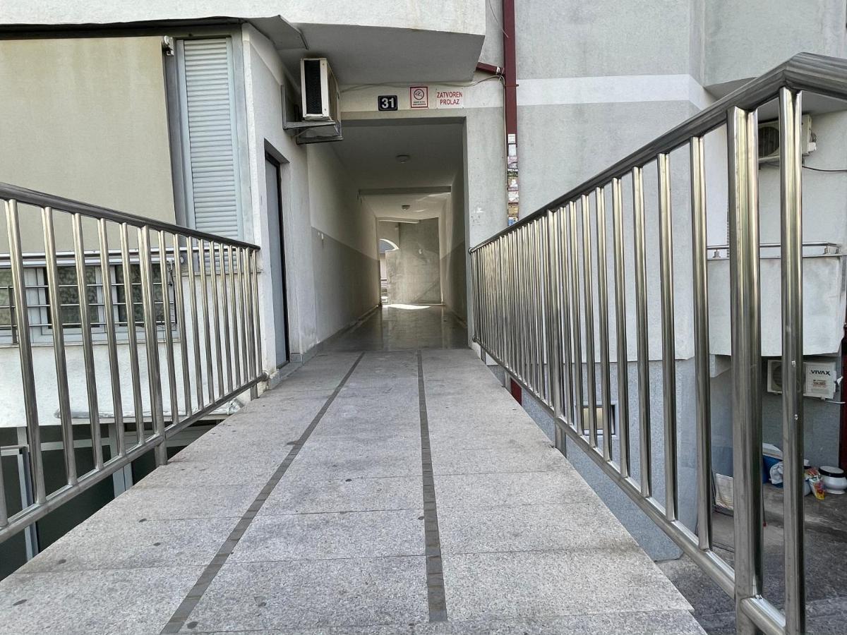 Apartments Zevs 부드바 외부 사진