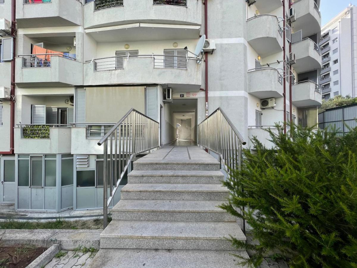 Apartments Zevs 부드바 외부 사진