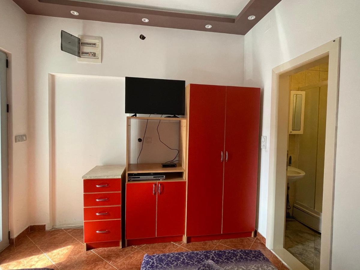 Apartments Zevs 부드바 외부 사진