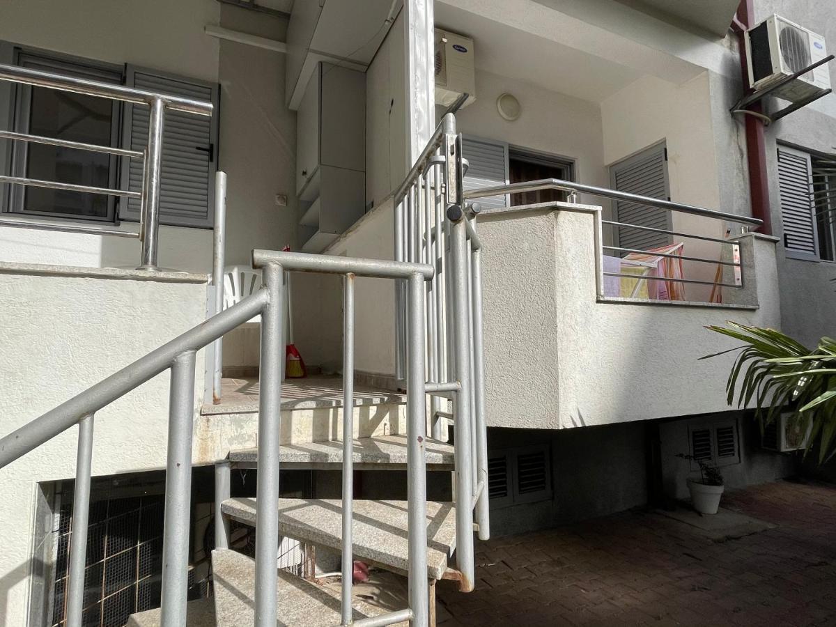 Apartments Zevs 부드바 외부 사진